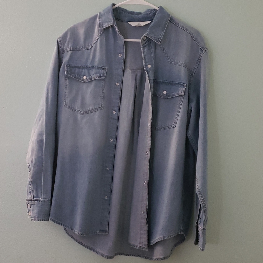 Jean button shirt